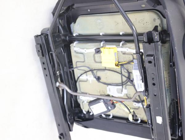 Sitz vorn links 52102753431 MINI ONE R56