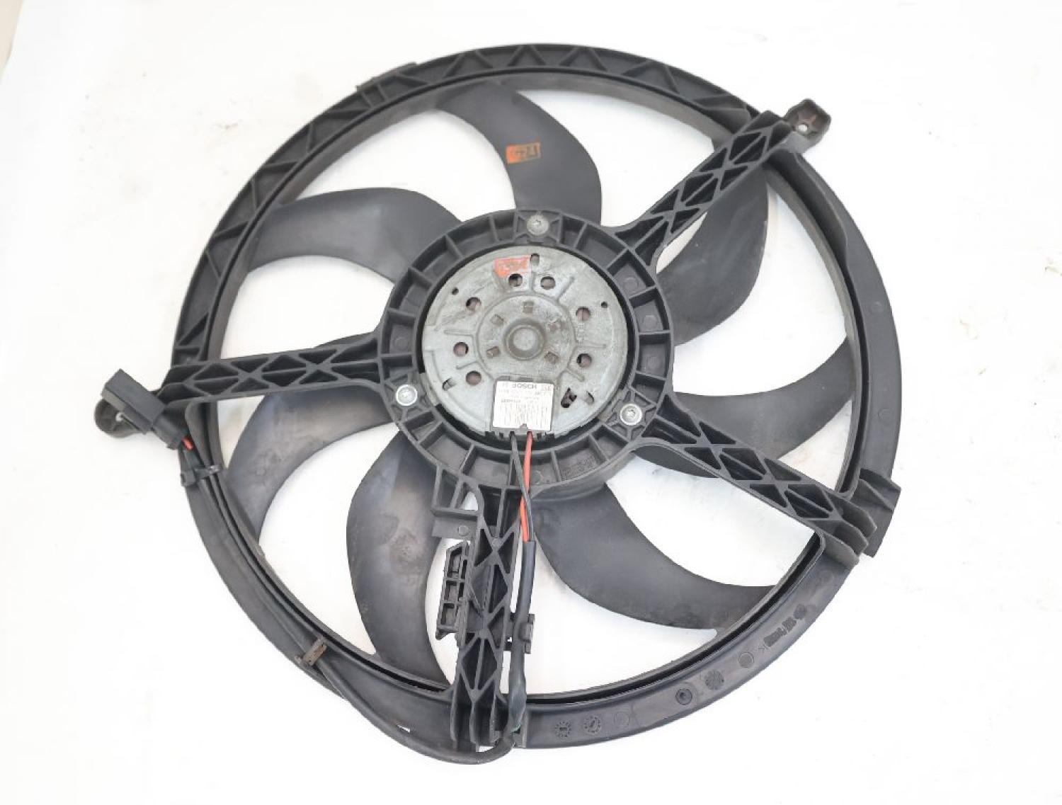 Ventilator (am Kühler) 17422754854 MINI ONE R56