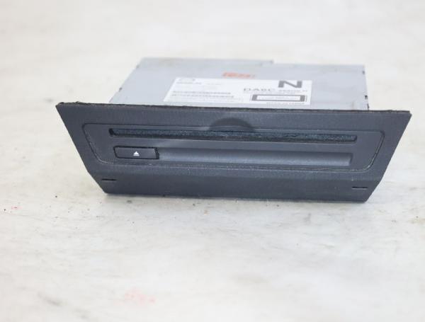 Radio-Verstärker-Einheit D10F66A20 Mazda CX 3 DK