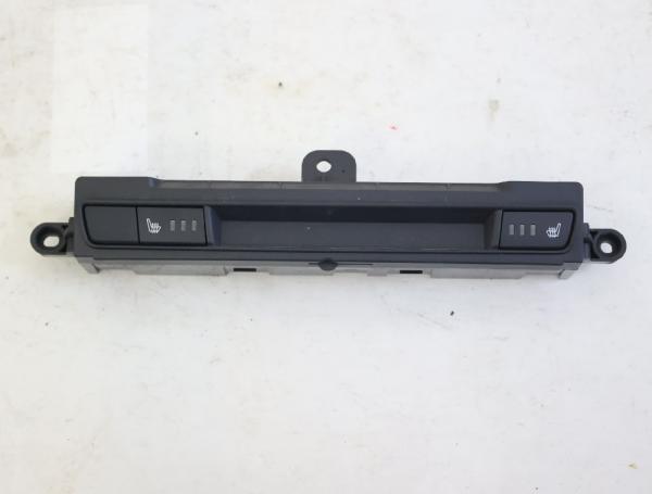 Schalter Sitzheizung BHR155260 Mazda CX 3 DK