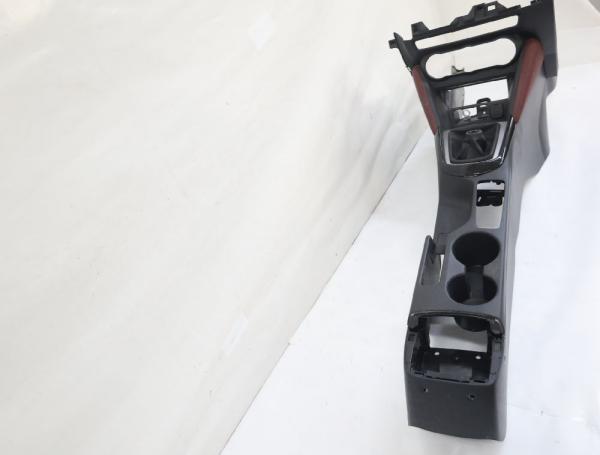 Mittelkonsole D10S64421 Mazda CX 3 DK