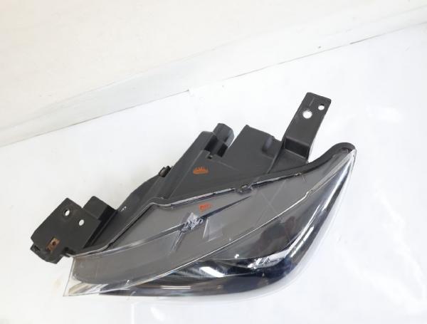 Scheinwerfer links DB2S51040B Mazda CX 3 DK