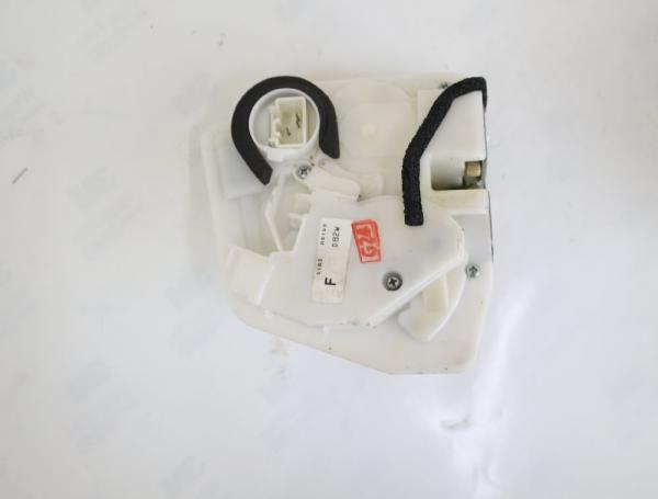 Türschloß vorn rechts DB2W58310 Mazda CX 3 DK