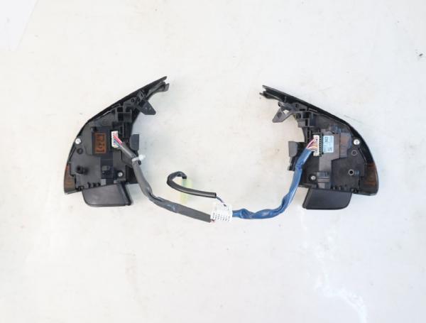 Schalter Lenkrad BNT4664M0 Mazda CX 3 DK
