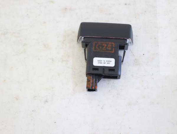 Schalter Warnblink DA6A664H0 Mazda CX 3 DK