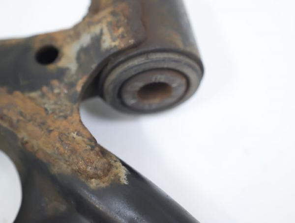 Querlenker vorn links 220150903D Mazda CX 3 DK