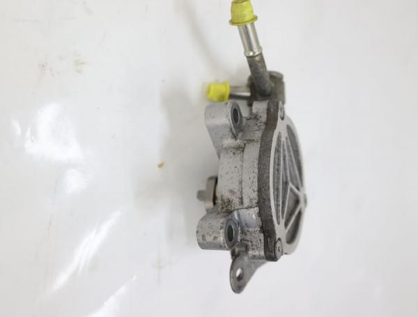 Vakuumpumpe PE0718G00 Mazda CX 3 DK
