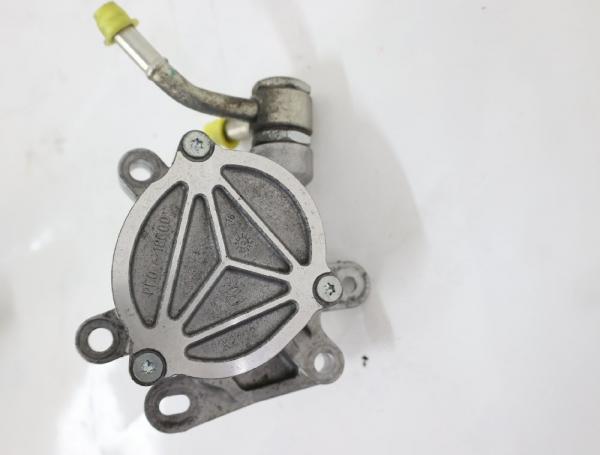 Vakuumpumpe PE0718G00 Mazda CX 3 DK