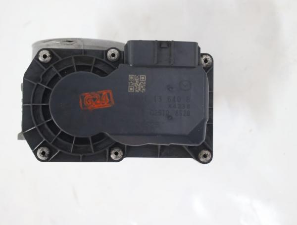 Drosselklappenstutzen PE0113640B Mazda CX 3 DK