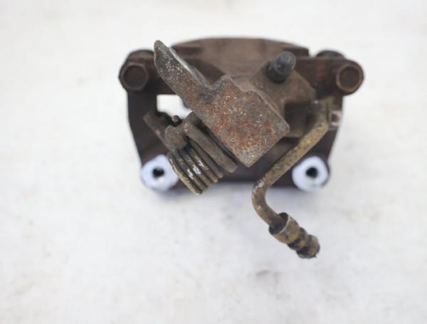 Bremssattel hinten rechts D1Y12698Z Mazda CX 3 DK