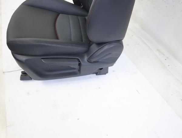 Sitz vorn links FS195D400 Mazda CX 3 DK