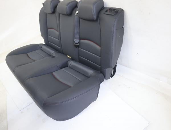 Sitzbank hinten DD1W8845105 Mazda CX 3 DK