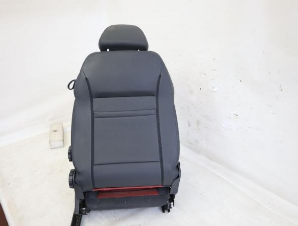 Sitz vorn links 8X0881405K Audi A1 8X