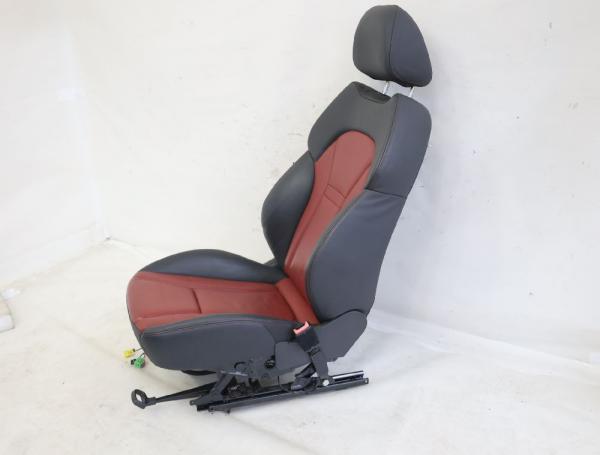 Sitz vorn rechts 8X0881406B Audi A1 8X