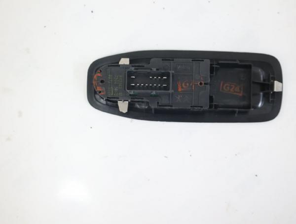 Schalter Fensterheber vorn links 96751127ZD Peugeot 208 CA