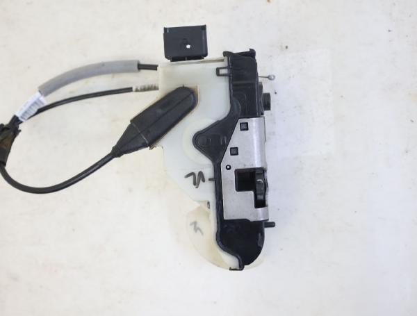 Türschloß vorn links 9812500880 Peugeot 208 CA