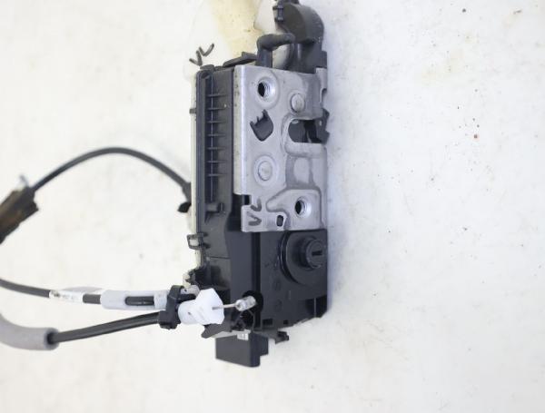 Türschloß vorn links 9812500880 Peugeot 208 CA