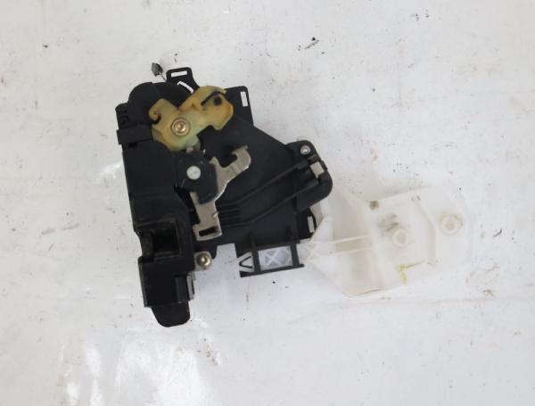 Türschloß vorn links 3B1837015 VW CADDY 3 Kasten