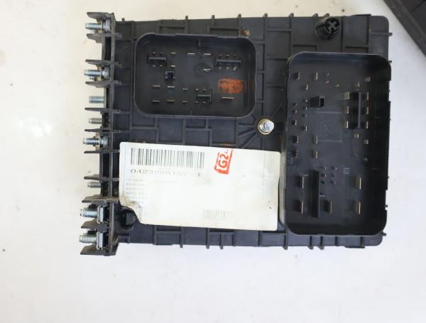 Sicherungskasten 1K0937800H VW CADDY 3 Kasten