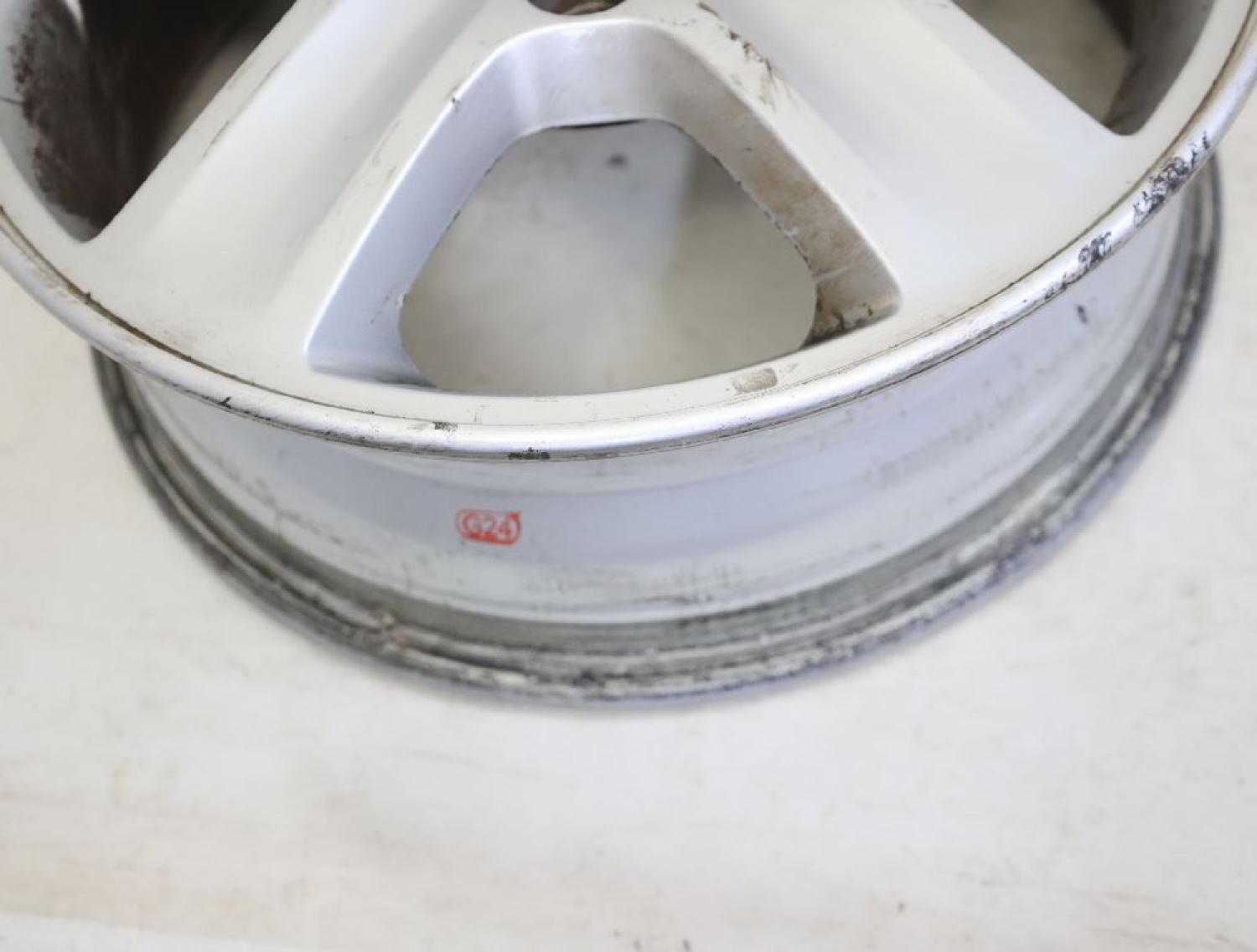 Felge Alu/Leichtmetall hinten rechts 529102L100 Hyundai i30 1 FD