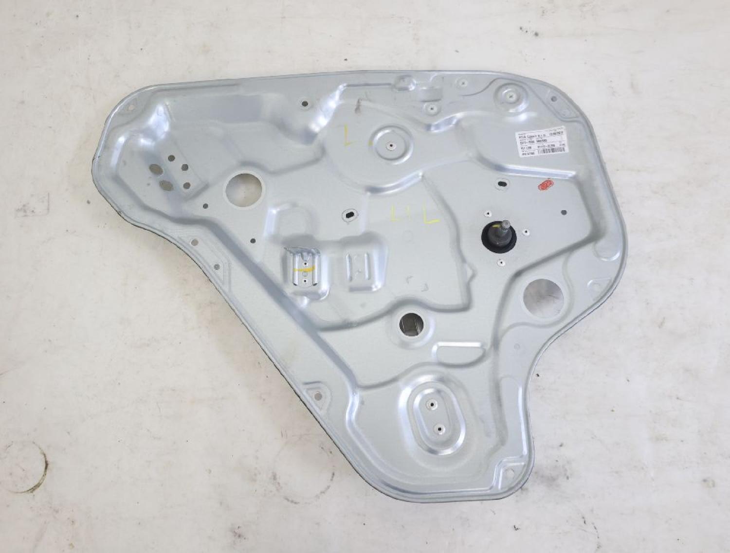 Fensterheber mechanisch hinten links 834702R200 Hyundai i30 1 FD