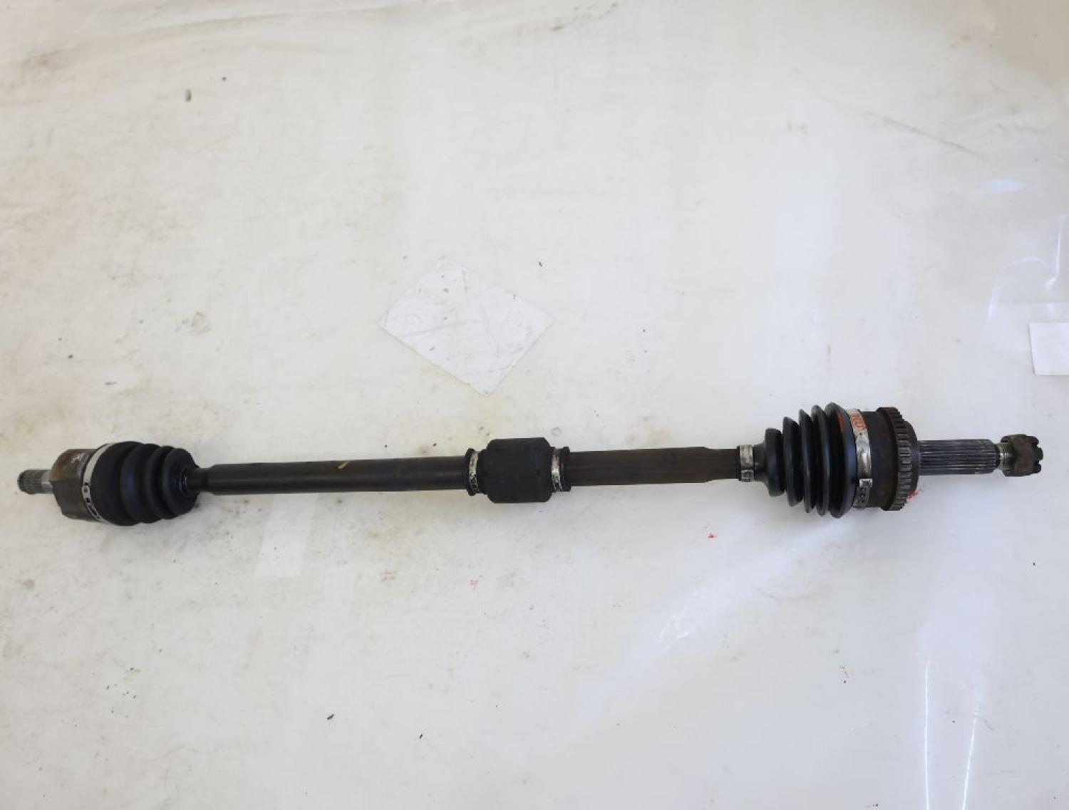 Antriebswelle vorn rechts 495002L010 Hyundai i30 1 FD