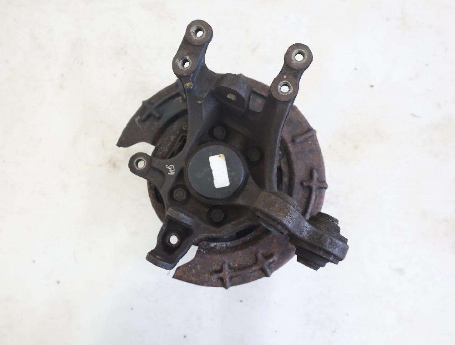 Achsschenkel hinten links 527101H500 Hyundai i30 1 FD