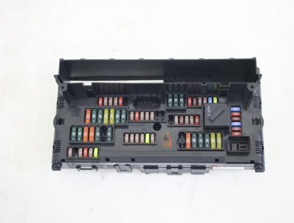 Sicherungskasten 9234421 BMW 7er F01