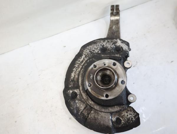 Achsschenkel vorn links 31216775767 BMW 7er F01