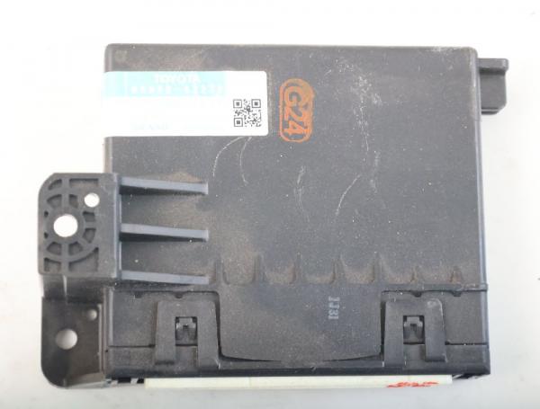 Steuergerät Karosserie 8865042230 Toyota RAV4 3 SA CA