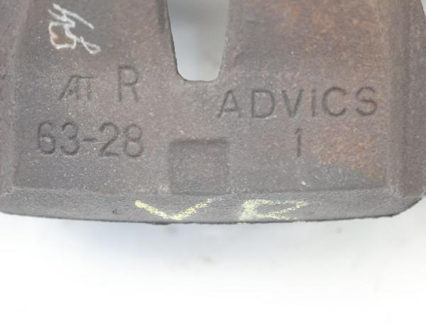 Bremssattel vorn rechts 4773042091 Toyota RAV4 3 SA CA