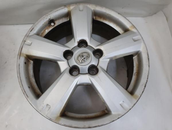 Felge Alu/Leichtmetall vorn rechts 4261142270 Toyota RAV4 3 SA CA