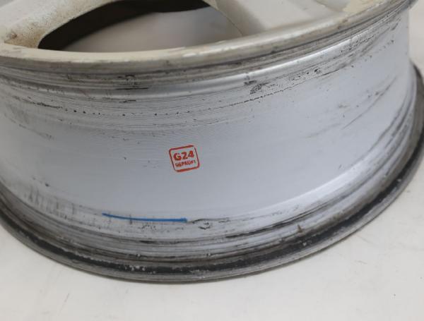 Felge Alu/Leichtmetall hinten rechts 4261142270 Toyota RAV4 3 SA CA