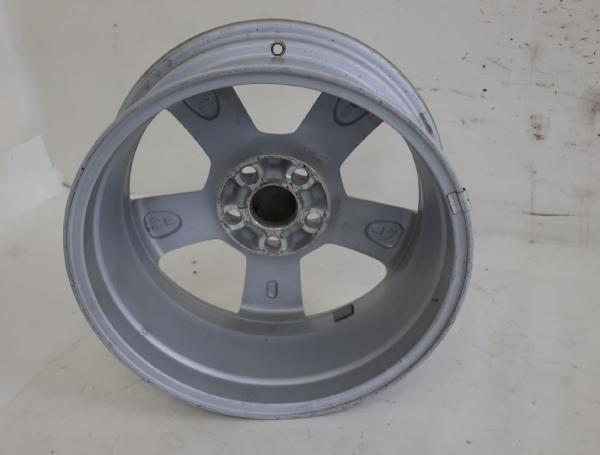 Felge Alu/Leichtmetall vorn rechts 4261142270 Toyota RAV4 3 SA CA