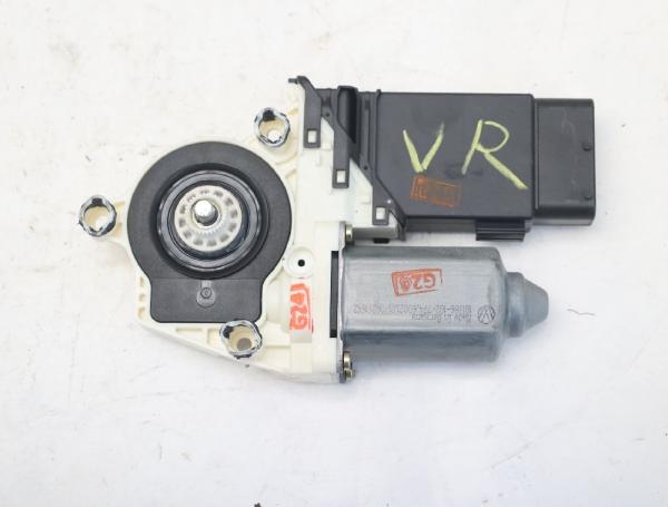 Fensterheber-Motor vorn rechts 1C1959802A VW BORA