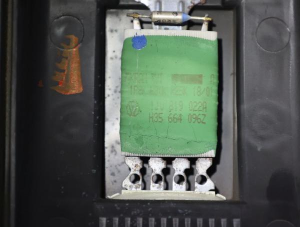 Heizgebläsevorwiderstand 1J0819022A VW BORA