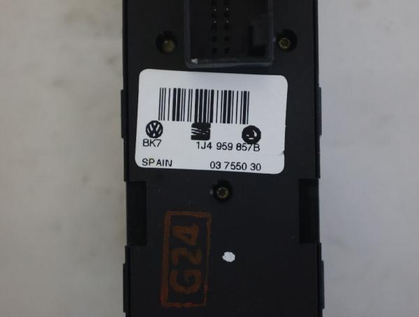 Schalter Fensterheber vorn links 1J4959857B VW BORA
