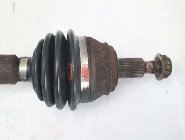 Antriebswelle vorn rechts 1J0407272 VW BORA