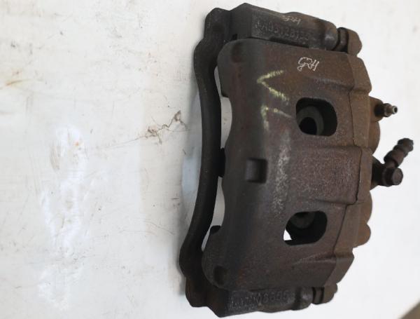 Bremssattel vorn links AB312B135 Ford RANGER 3