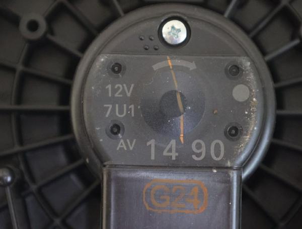 Heizgebläsemotor 7415061MA0 Suzuki SX4 JY