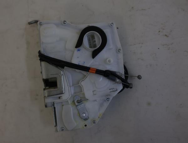 Türschloß vorn links 8220261MA1 Suzuki SX4 JY