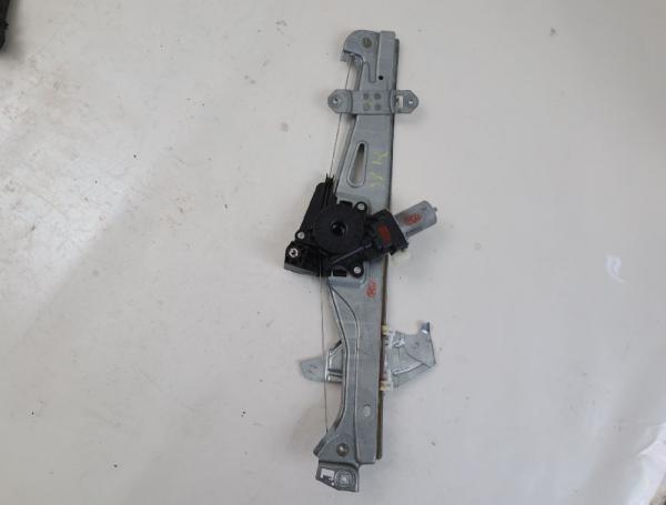 Fensterheber elektrisch vorn rechts 8343061M00 Suzuki SX4 JY