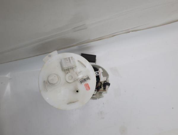 Benzinpumpe mit Geber 13586317 Opel ASTRA J