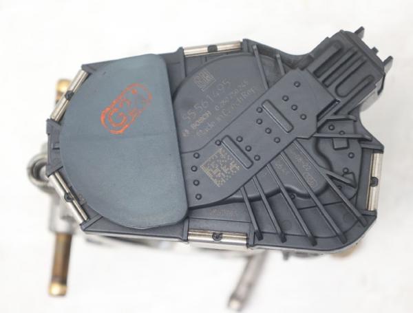 Drosselklappenstutzen 55561495 Opel ASTRA J