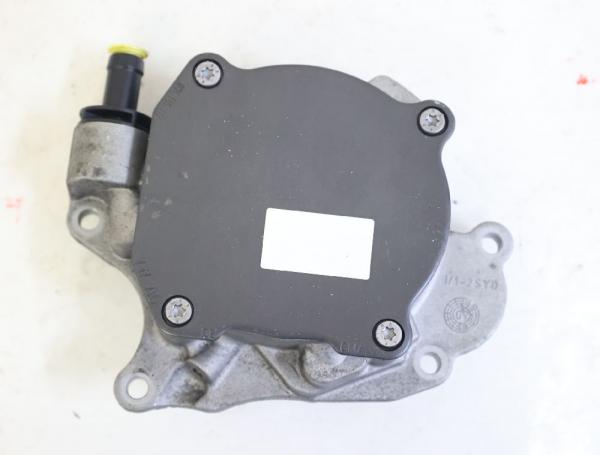 Vakuumpumpe 03L145207 Audi A1 8X
