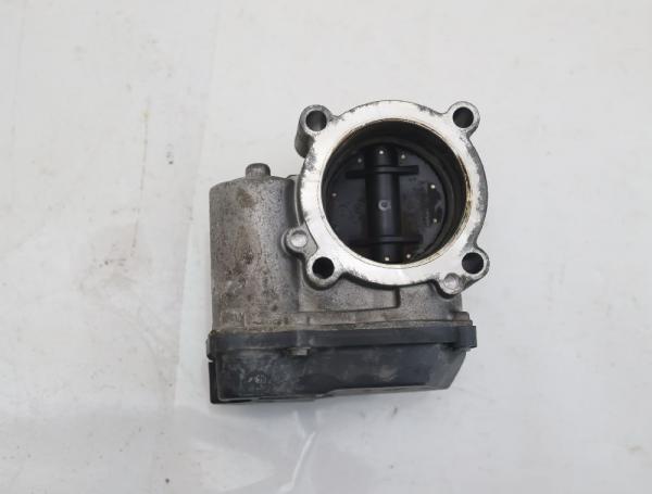 Drosselklappenstutzen 03C133062C Skoda ROOMSTER 5J