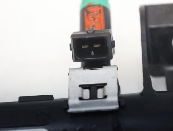 Einspritzeinheit 98MF9F593BC Ford FIESTA 5 JH