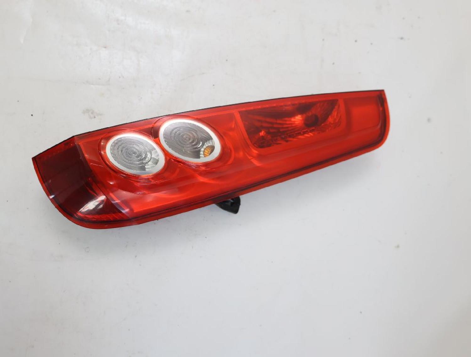 Rückleuchte rechts 1432269 Ford FIESTA 5 JH