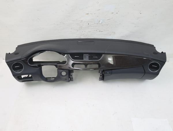 Armaturenbrett 2196801587 Mercedes CLS C219