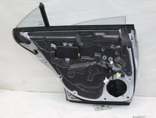 Tür hinten links 2197300105 Mercedes CLS C219